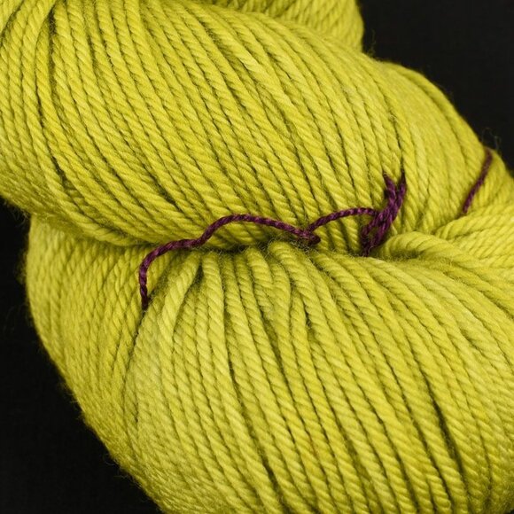 MadelineTosh Tosh DK Yarn 100% Superwash Merino Wool Grasshopper - Picture 2 of 3